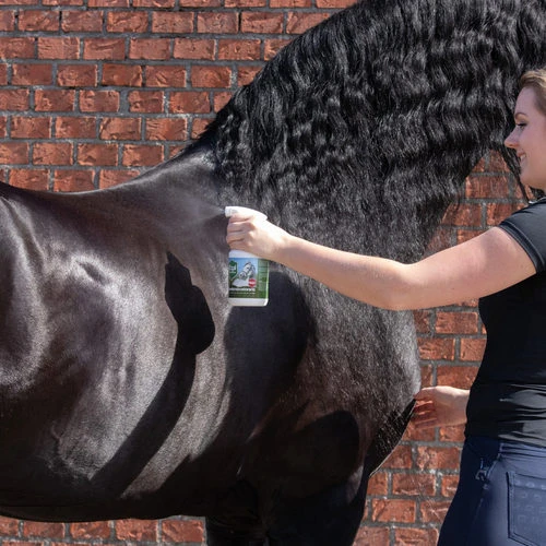 Equi Protecta Fellspray 4 Equi Protecta Fellspray – Bild 2